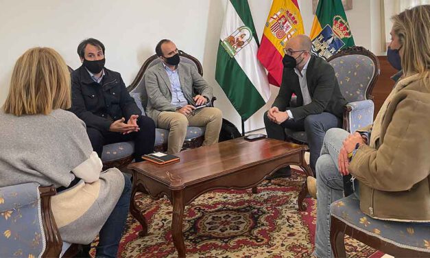 La Fundación Orange destinará 19.000 euros para impulsar en El Puerto las competencias digitales de las mujeres