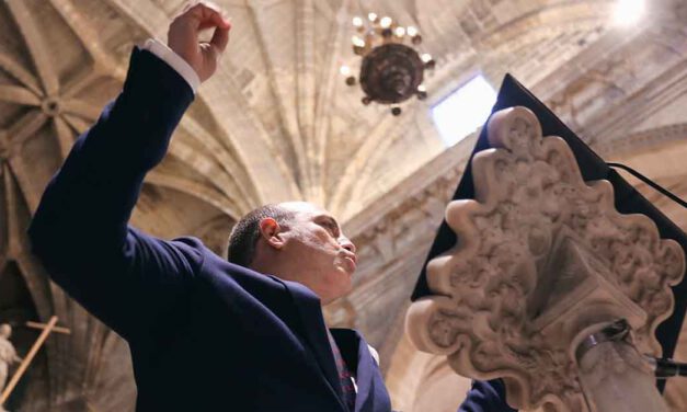 La Basílica Menor acoge la V Exaltación a la Saeta