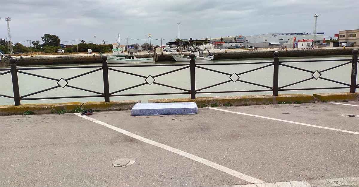 La asociación Pro Derechos Humanos se concentra este viernes por la muerte de un joven de 22 años en El Puerto