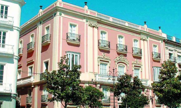 El PSOE propone que el Casino Gaditano se convierta en un centro de emprendedores