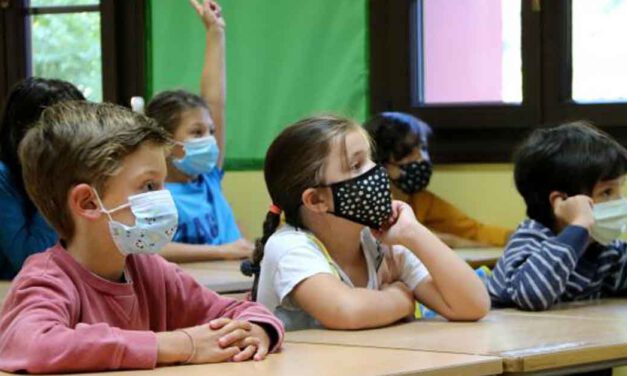 Vox El Puerto solicitará la implantación del Pin Parental