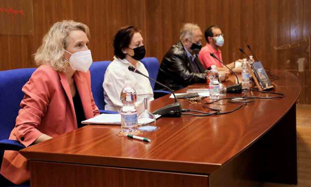 La Fundación Alberti acoge la presentación de 'Los amores sucios', el nuevo libro de Juan José Téllez