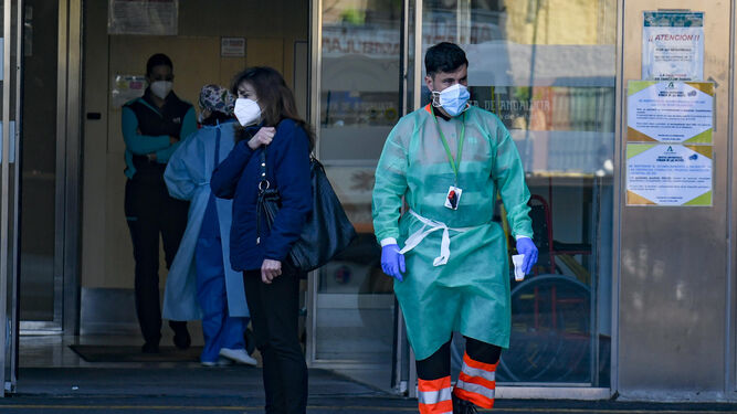 Andalucía vuelve a bajar su tasa a 192 a dos días del final del estado de alarma