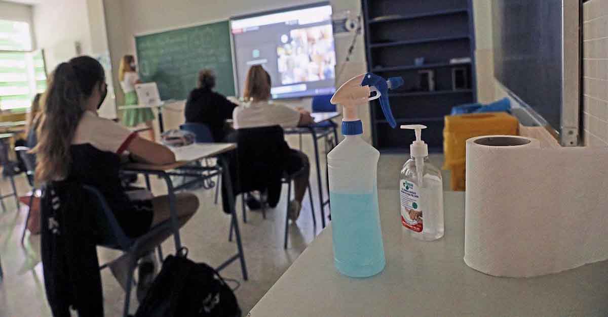 La Junta empezará a vacunar en agosto a los adolescentes de 12 a 16 años