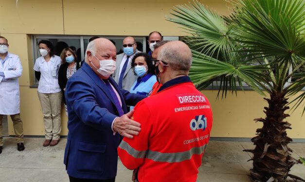 Este jueves se comenzará a vacunar a menores de edad en Andalucía
