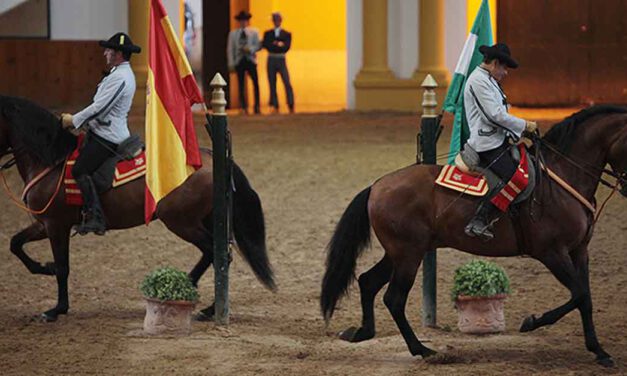 La Plaza de Toros de El Puerto acoge la gala de verano de la Fundación Real Escuela Andaluza del Arte Ecuestre