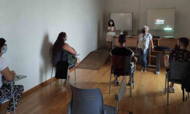 El Ayuntamiento pone en marcha una nueva edición de “Reanuda tus estudios”