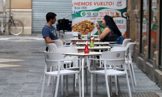 Salud "no espera repunte" de contagios en el puente del Pilar