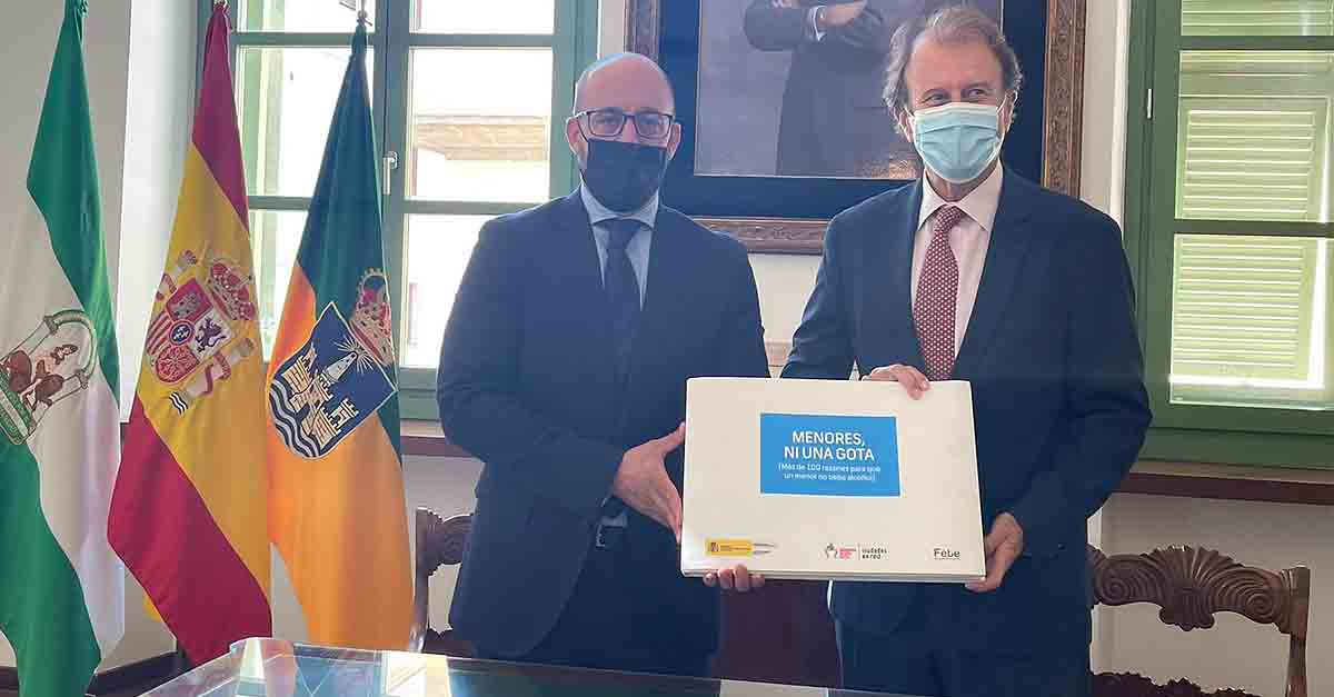 El Puerto y Espirituosos España colaborarán para prevenir el consumo de alcohol en menores