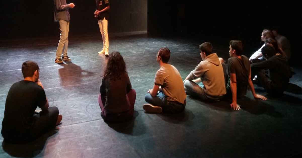 En marcha un taller de teatro para fomentar la implicación en las asociaciones vecinales