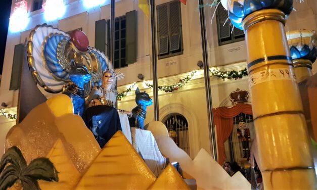 La Reina de Oriente recibe a los pequeños en San Luis Gonzaga