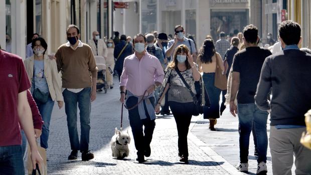 Andalucía suma 38.155 nuevos contagios y la tasa se dispara a 1.519,1 casos