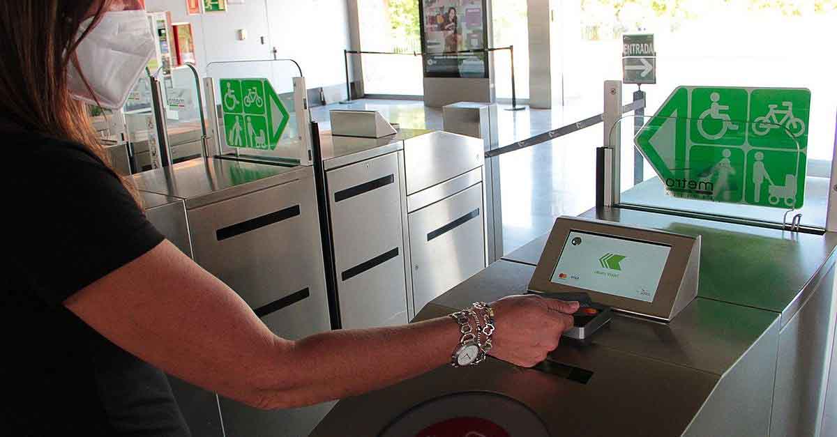 La nueva Tarjeta Joven de Transportes de la Junta ofrece un descuento mínimo del 50%