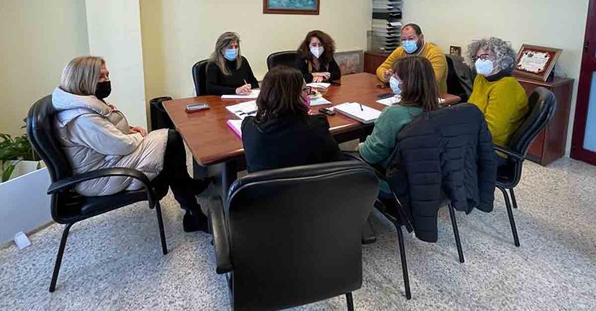 Desarrollo Económico y Servicios Sociales se unen para preparar el 8M