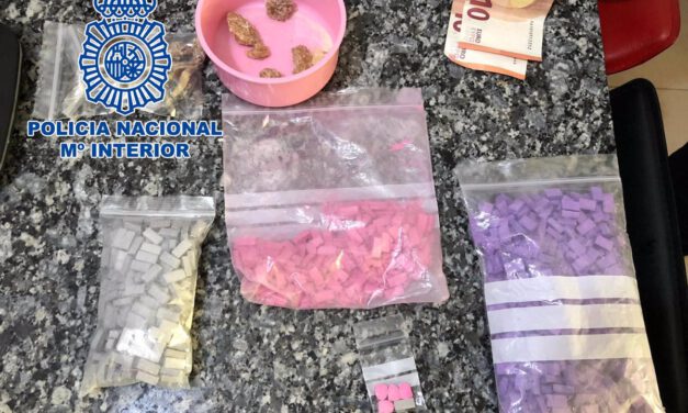 Siete años por traficar con más de 2.000 pastillas de éxtasis y otras drogas en Almería