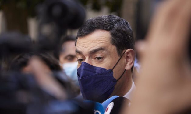 Moreno recuerda a las víctimas del 11M: "Pasa el tiempo, pero no os olvidamos"