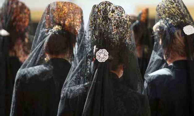 Calleja pronunciará la Exaltación a la Mantilla este viernes en el Monasterio de la Victoria