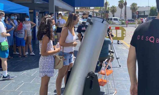 El Paseo invita a sus clientes a disfrutar de la experiencia de astronomía 'Un paseo por las estrellas'