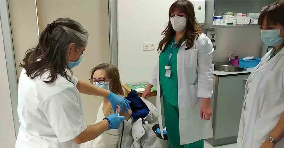 El SAS oferta más de 18.000 contratos para cubrir vacaciones de sanitarios