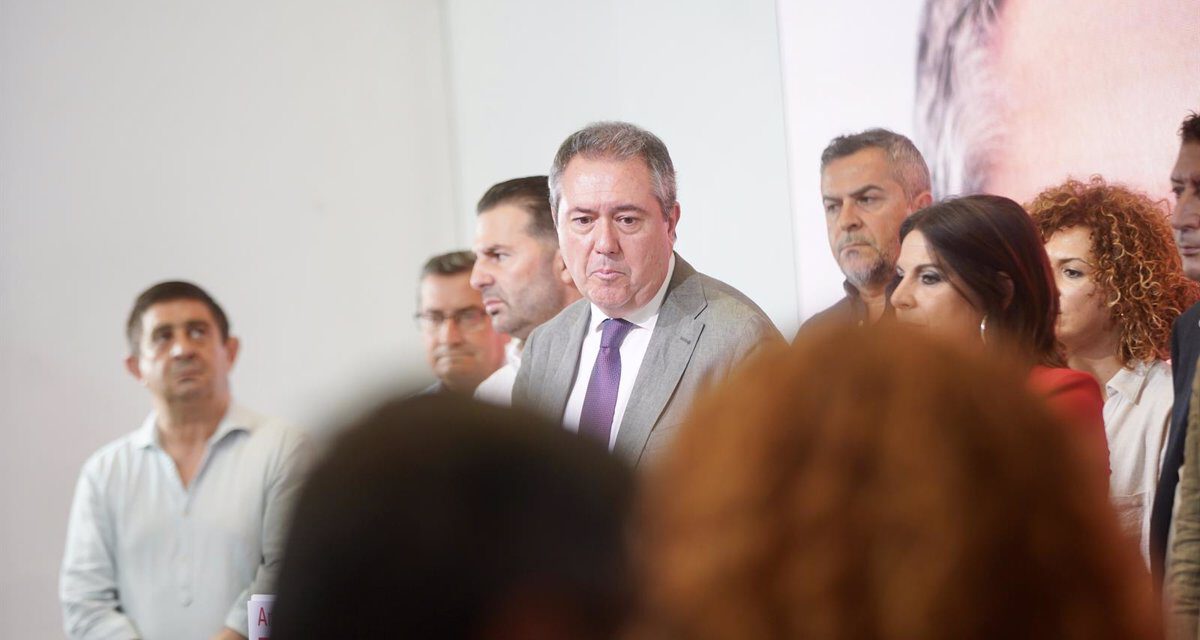 Juan Espadas anuncia que Susana Díaz continuará como senadora