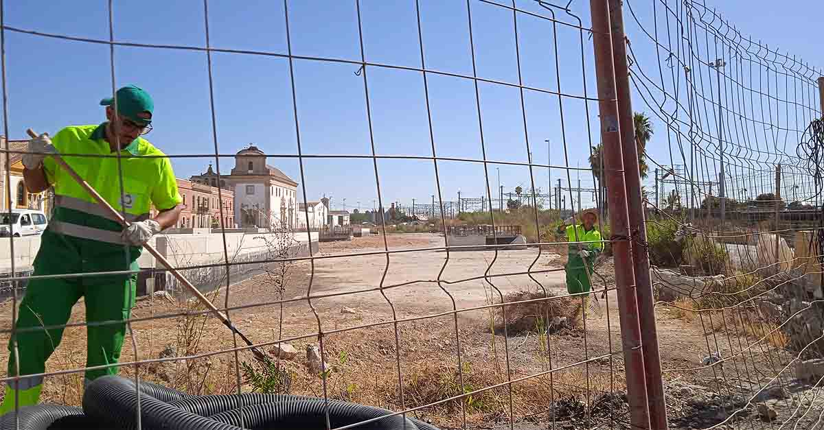 Comienza la limpieza intensiva de toda la zona de Pozos Dulces