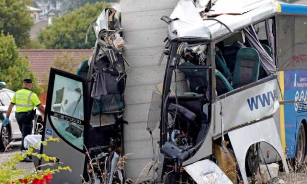 Evolución favorable del herido que está en UCI por el accidente de autobuses