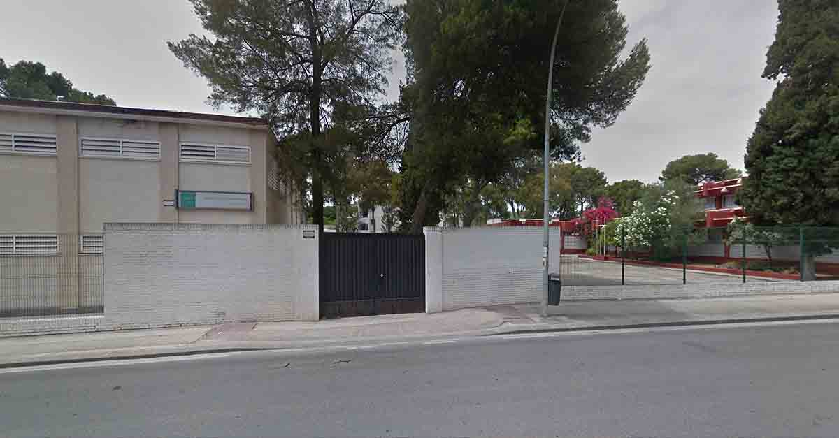 El PSOE denuncia que no se han pintado los pasos de peatones cercanos a los colegios