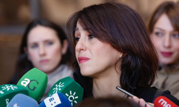 Denuncian violencia institucional de Fiscalía tras pedir multa a Juana Rivas