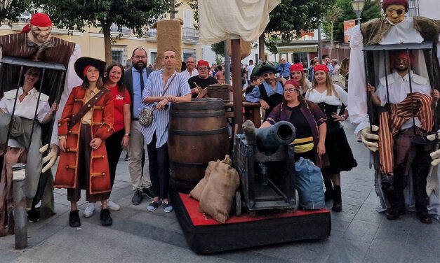 Un aplaudido pasacalle infantil puso fin en la víspera de la Patrona al curso de técnico de animación