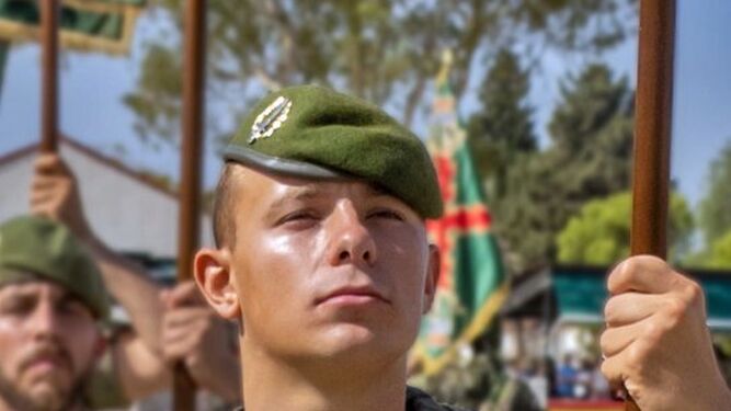 Fallece un legionario en el vuelco de un vehículo militar durante unas maniobras