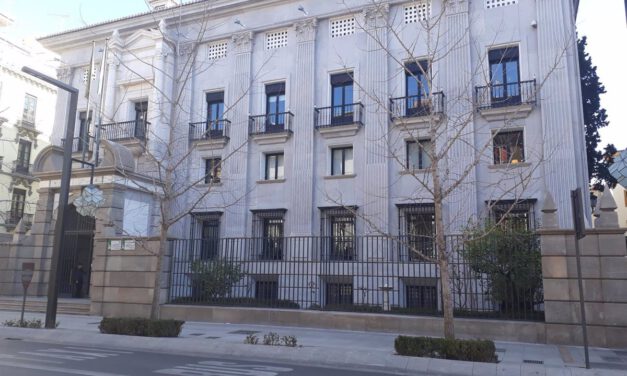 Piden tres años y medio a un vigilante de discoteca por agresiones a dos jóvenes