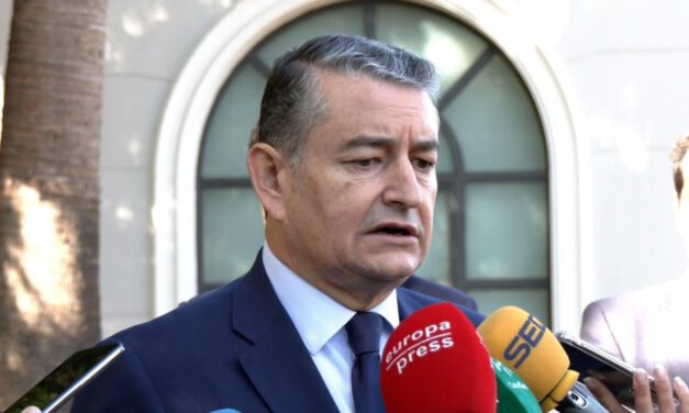 Sanz reitera que la Junta "se defenderá" ante el impuesto a grandes fortunas