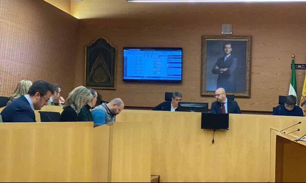 El Ayuntamiento de El Puerto reduce en tres años su deuda financiera de 75 a 12 millones