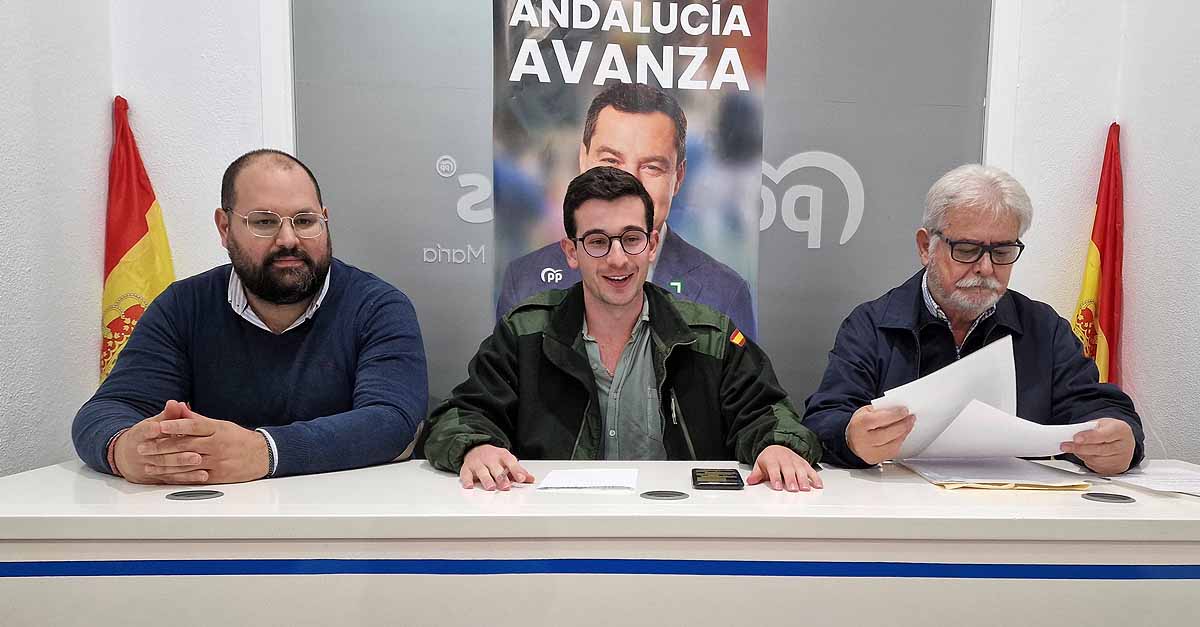 El PP y Nuevas Generaciones organizan una mesa redonda con motivo del Día de la Constitución