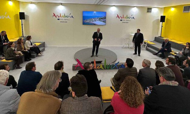 El Puerto muestra en Fitur el impulso turístico que supondrá la integración del río Guadalete en la ciudad