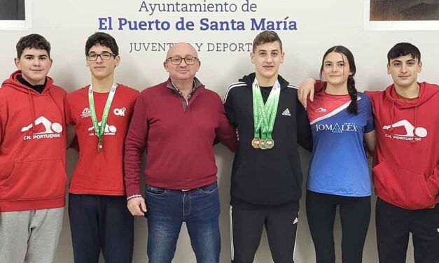 Gran actuación del Club Natación Portuense en el XXXVIII Campeonato Andaluz de Invierno