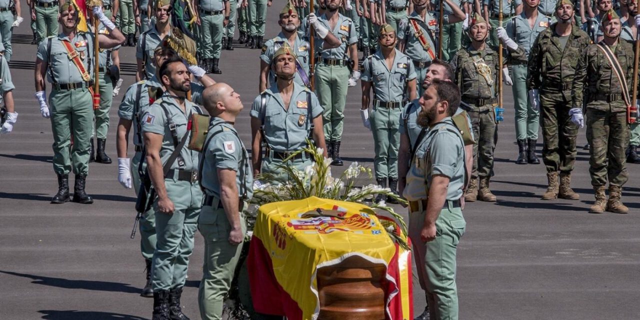 La Policía descarta un rebote y achaca al sargento acusado el balazo mortal a un soldado