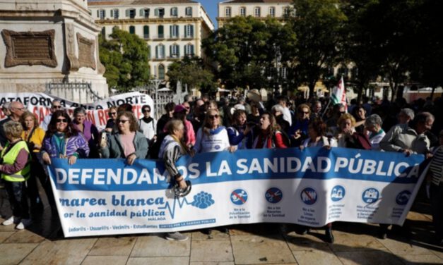 La Educación Pública, la Sanidad y el Clima se manifiestan en Cádiz