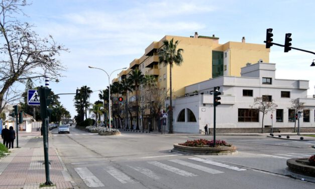 El menor que mató al padrastro en Estepona presentaba un cuadro de consumo de drogas