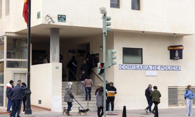 Detenido el comisario de Fuengirola por revelación de secretos a un empresario local