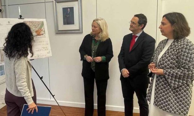 La Junta firma el contrato para comenzar las obras de regeneración urbana