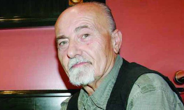 Presentación del nuevo poemario de Julio Rivera Cross