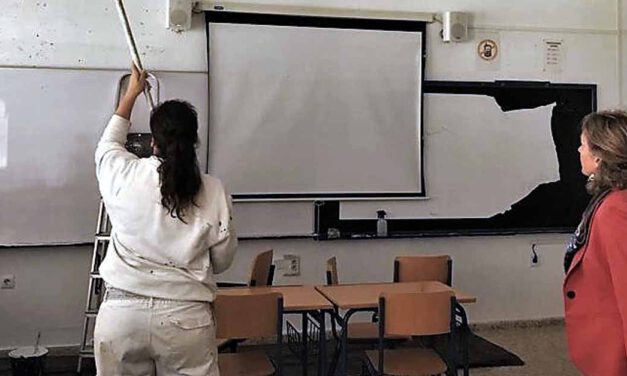 El Ayuntamiento contrata porteros para el Centro de Educación de Adultos La Arboleda Perdida y el CEIP La Florida