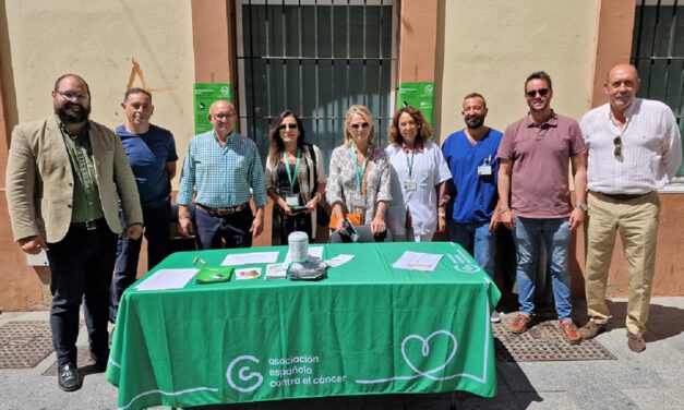 Los centros de salud divulgan las consecuencias de fumar en el Día Mundial Sin Tabaco