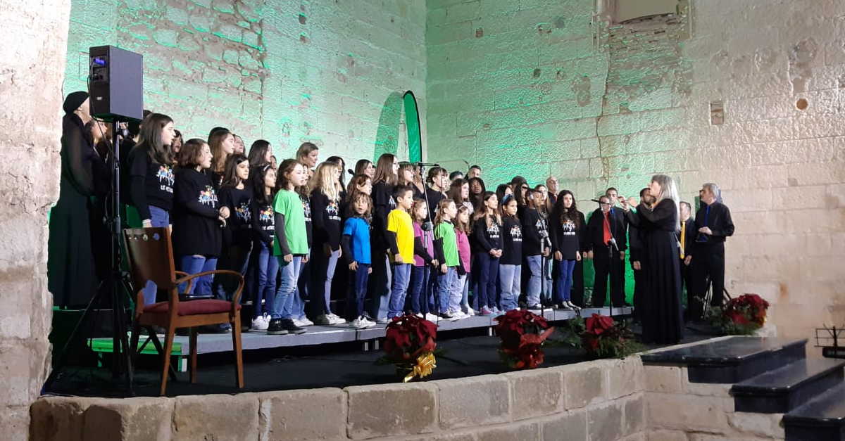 Jardín Menesteo participa en el I Encuentro Coral del colegio San Felipe Neri