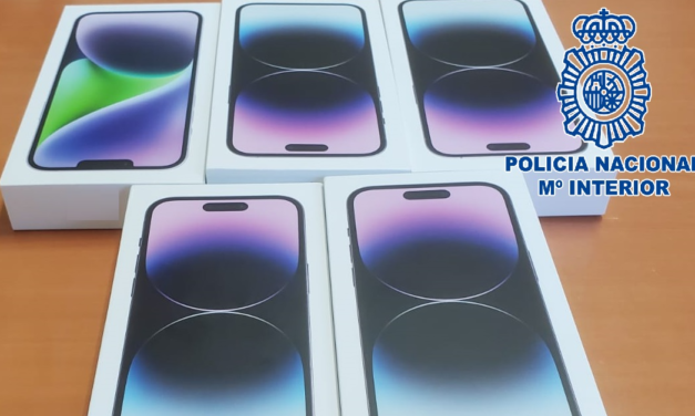 Detenida una pareja en El Puerto por delitos de usurpación de identidad y estafa