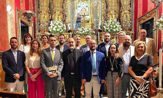 El alcalde Germán Beardo encomienda su segundo mandato a la Virgen de Los Milagros
