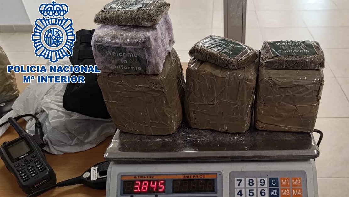 La Policía Nacional desarticula una banda especializada en robos en viviendas