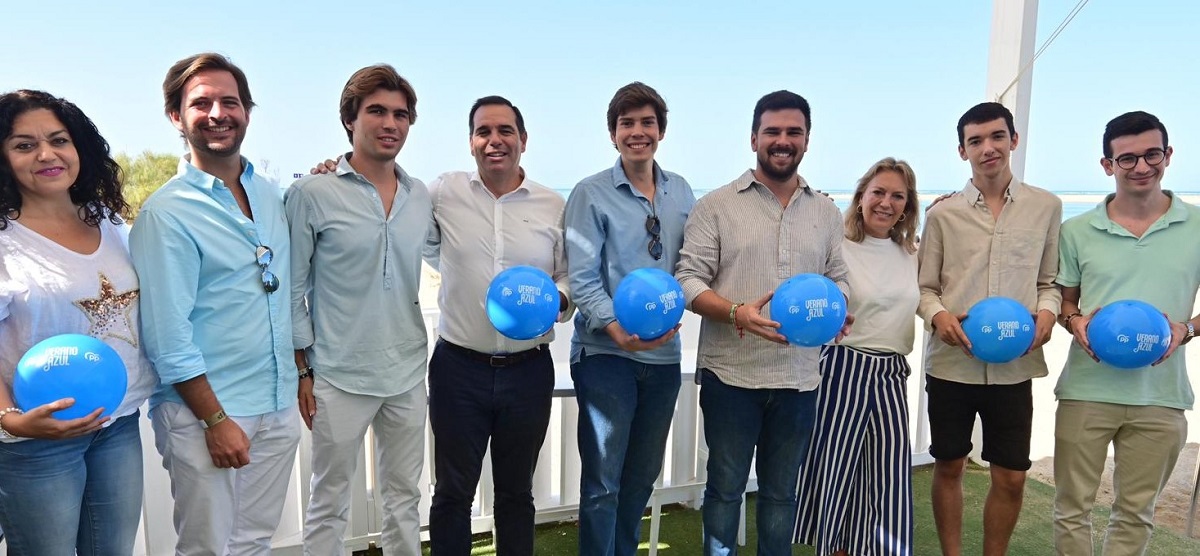 NNGG El Puerto se encuentra con el candidato del PP al Congreso por Cádiz