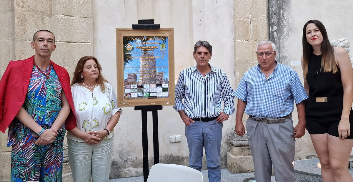 Presentado el cartel de la II edición de la Fiesta de los Patios a la luz de las mariposas